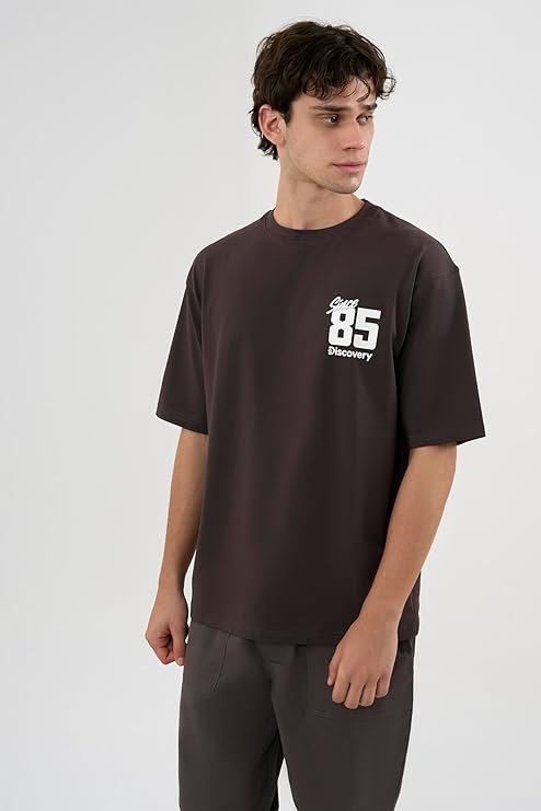 DCYPHR Discovery Men's 1985 Graphic Tee- Truffle