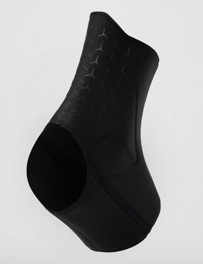 Refurbished Nike Pro Ankle 3.0 Protectors 010 (Black/White)
